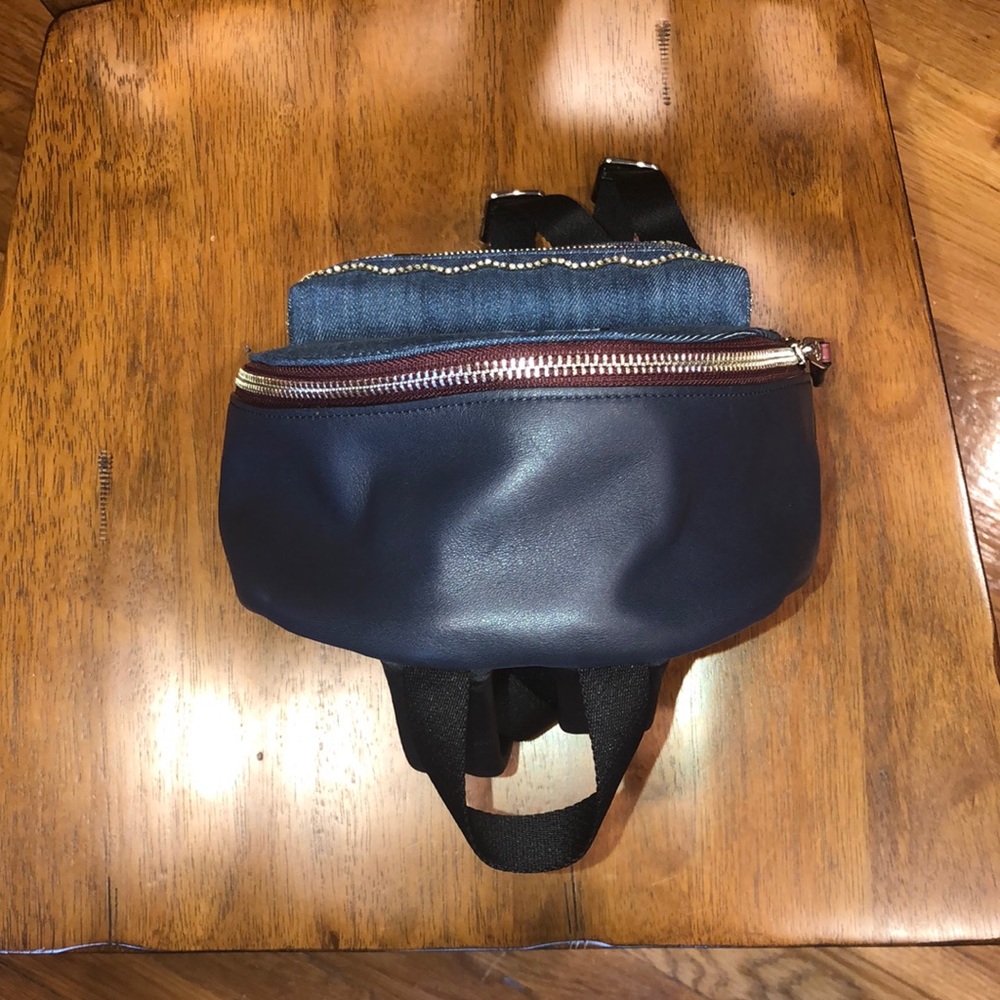 Coach backpack. Authentic! - Picture 5 of 8